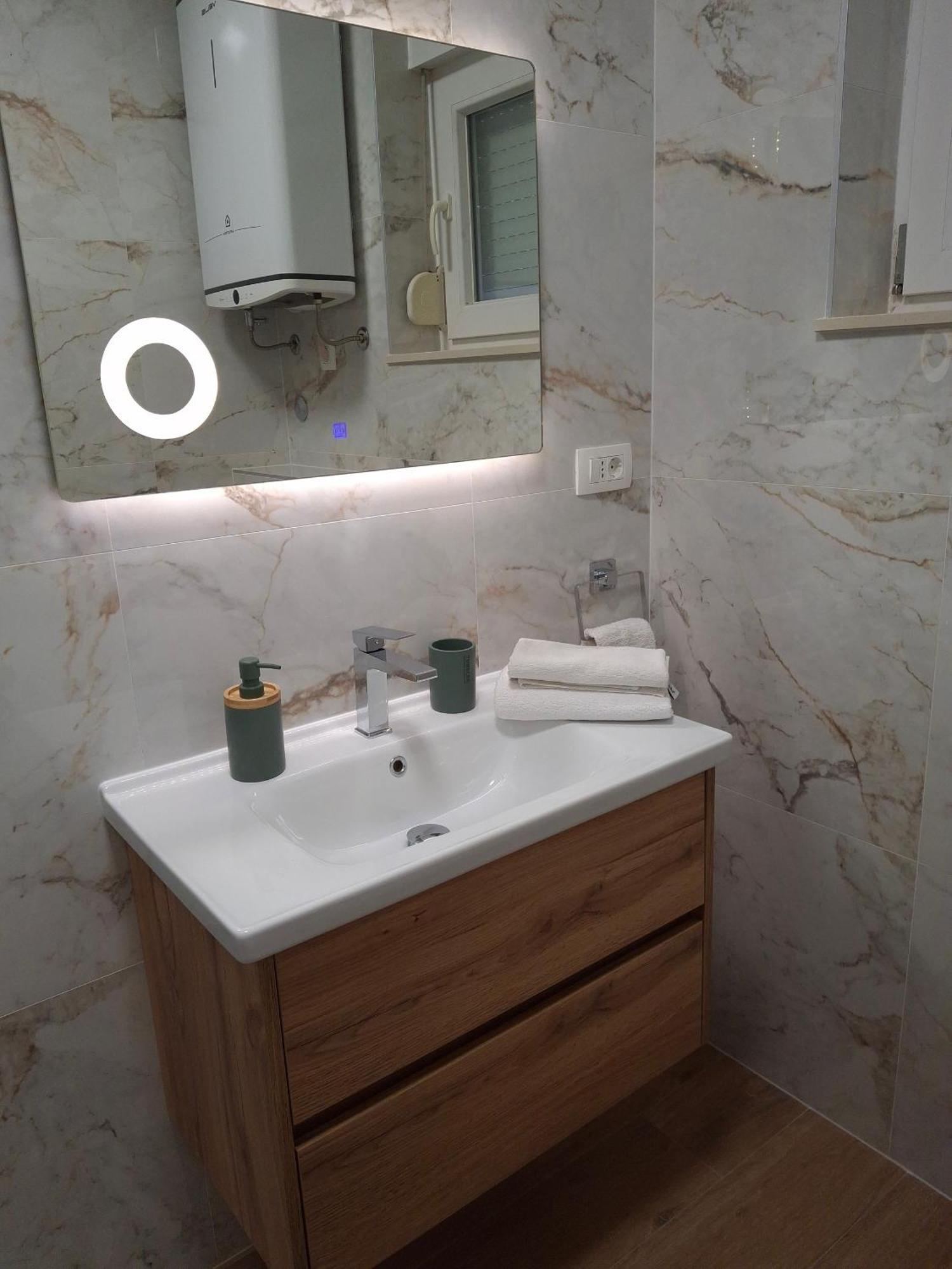 Seaside Apartments With A Swimming Pool Pag - 6412 Pag Town Cameră foto